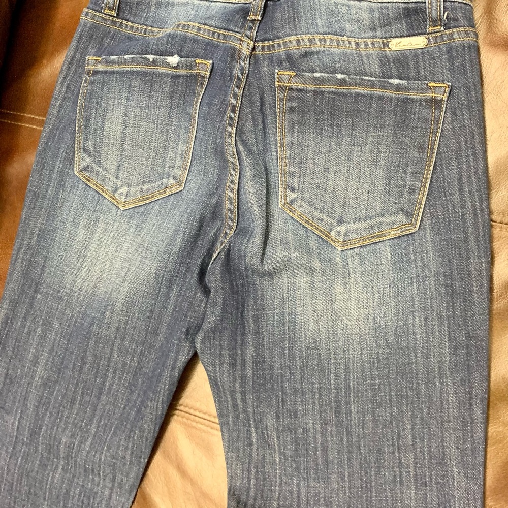 KanCan jeans Style/Estilo, cut#30102. Size 7/27.